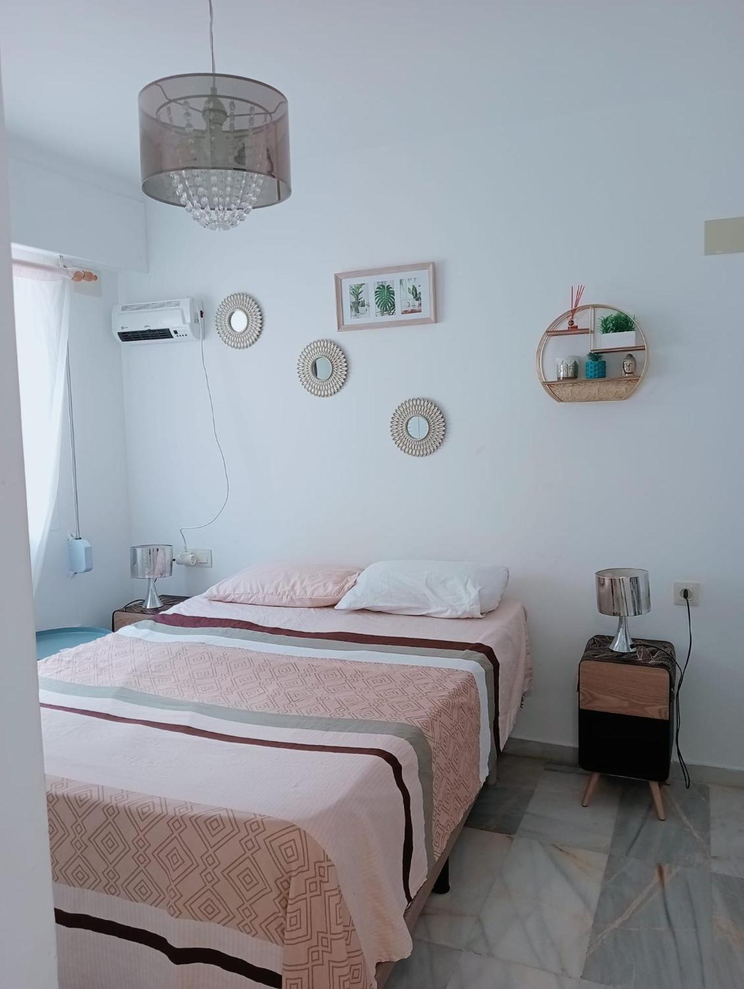 Apartamento Con Wifi, Mascotas Bienvenidas Benidorm Eksteriør bilde